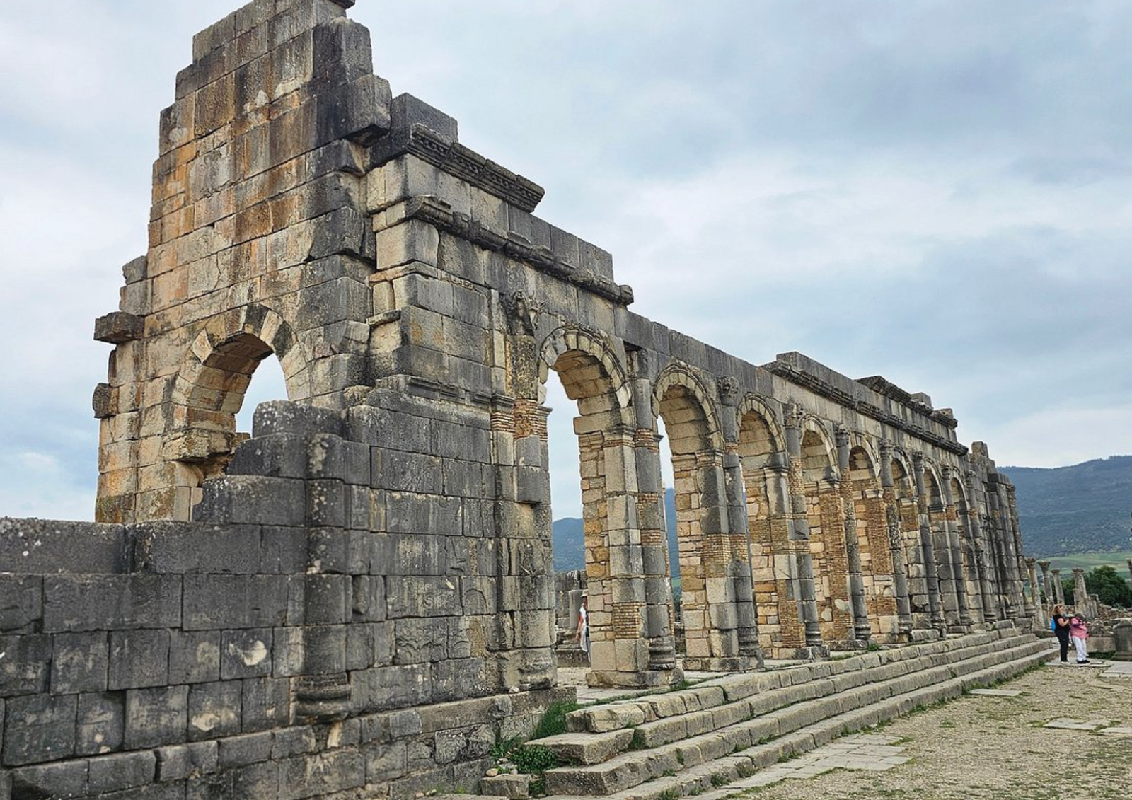 Day Trip to Meknes and Volubilis from Fes